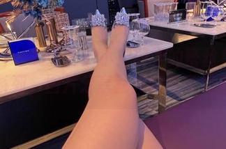 微密圈 – 120斤的小王同学的蕾丝兔女郎系列，图片分享就问你敢不敢看