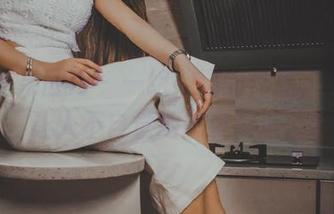 GIRLT果团网 – 一组油亮的作品，王语纯让人不自觉地想要靠近…