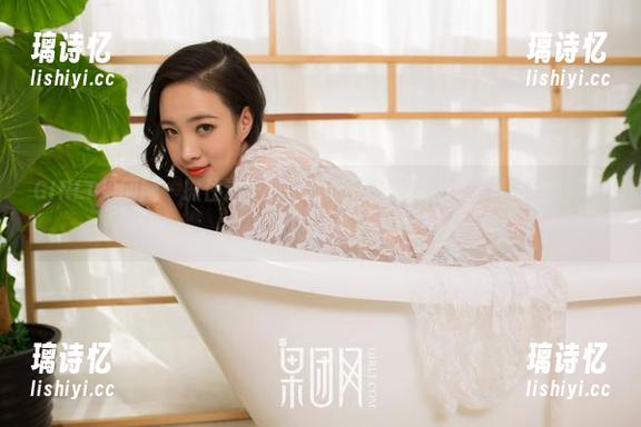 GIRLT果团网 - 抓住这一刻，陈雅漫的美足写真福利，给你不一样的视角！
