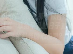 GIRLT果团网 – 观看那看似普通的体操服，却能让龚玥菲给平凡的日子加点辣，怕是体操界的心机吧？