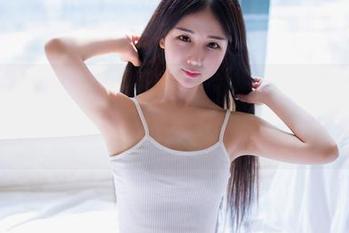 果团网：无名，作品精选，或者叫“适合隐身的合影”？