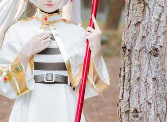 女仆的万种风情：KuukoW的美图，壁纸特别版！