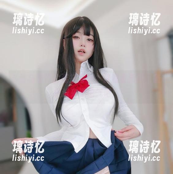 K酱 K酱与镂空的混搭写真,资源更新中,随便进来透透气吧!