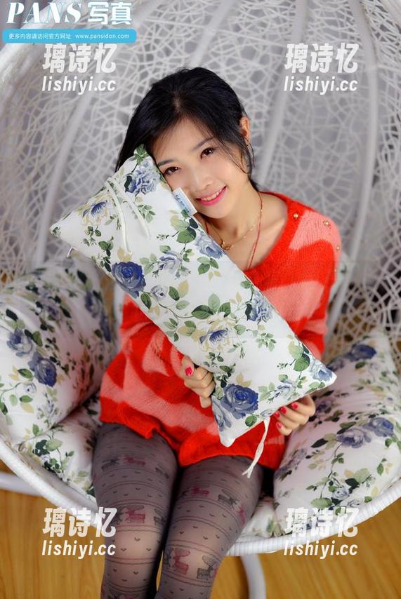 PANS-安安 PANS - 安安的写真图片合集,翻开新模试镜的另一扇窗
