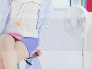 微妙的PingPing与她的女友合集中：构图之美跟细节都让人想多停留一会儿
