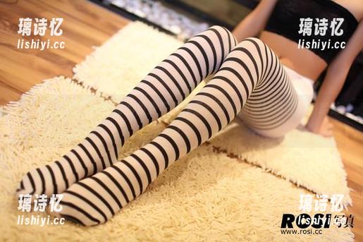 ROSI写真 - 看小莉的免费花嫁作品，可能新郎还没醒呢！哈哈！