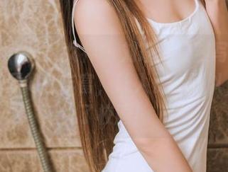 TouTiao头条女神 – 刘瑾希校服写真，高清资资源如此丰富，让人恍惚间以为回到了校园！