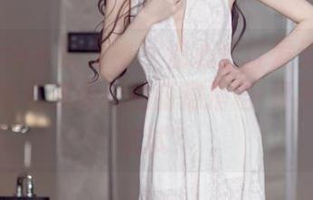 TouTiao头条女神 – 温心怡打发无聊合集，白床单和蓝内衣的甜蜜搭档-要不要下载试试？