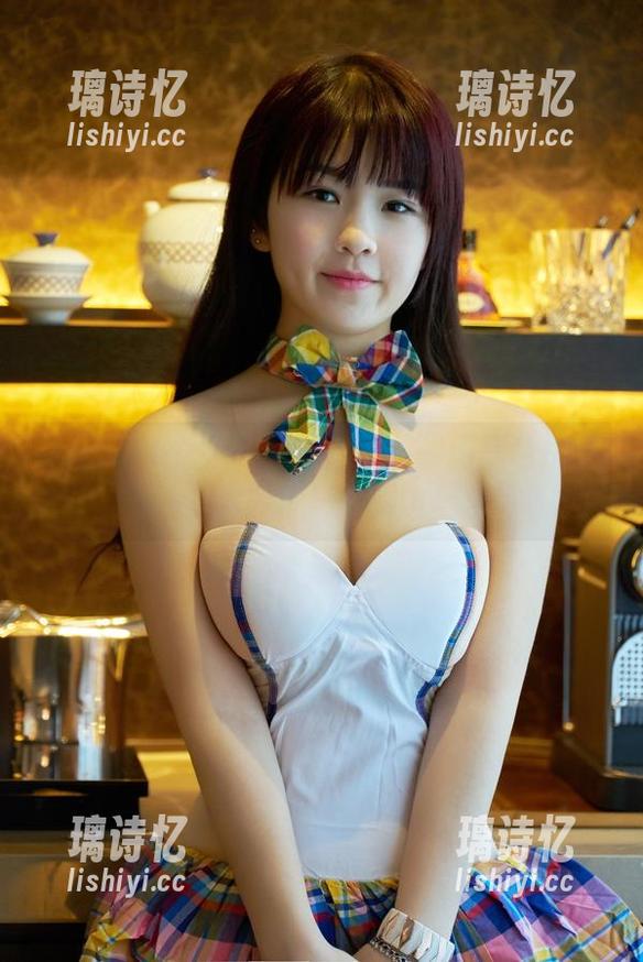 TuiGirl-王明明 TuiGirl - 照片合集:王明明用黑色挑战你的审美极限。
