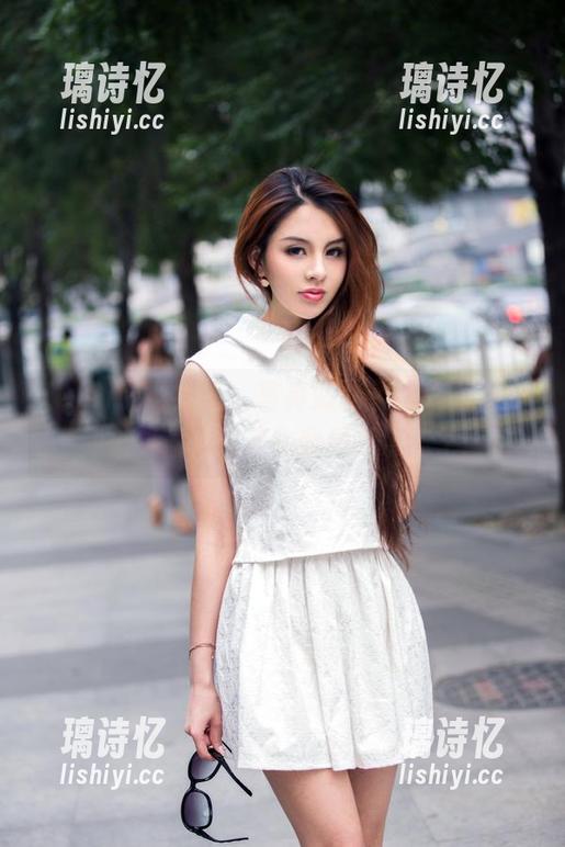 TuiGirl推女郎-王馨瑶 TuiGirl推女郎 - 写真站的免费美图,碰到王馨瑶的死库水我果断沉迷了!