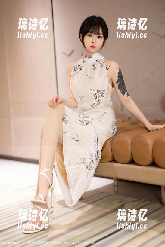 XIAOYU语画界-王馨瑶yanni XIAOYU语画界 - 直击心扉的王馨瑶yanni白色私拍图集,颜色也许没意思,眼神才迷人