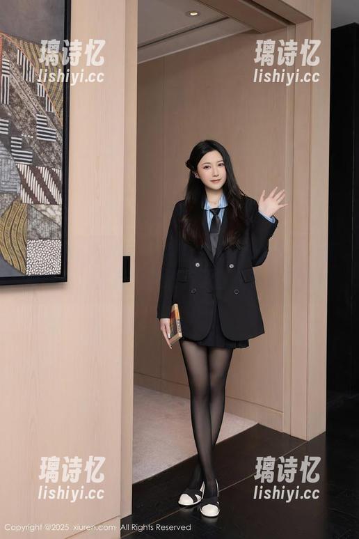 Xiuren秀人网-Mieko林美惠子 Xiuren秀人网 - 精选Mieko林美惠子短裙写真,看完我突然有了些小小的灵感。