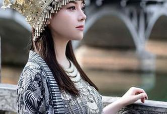 Xiuren秀人网 – “Mieko林美惠子”与裸足的亲密接触，高清资源让我无意中驻足