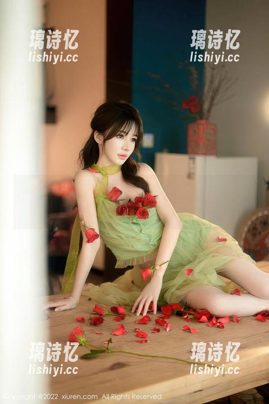 Xiuren秀人网-九尾Ivy Xiuren秀人网 - “九尾Ivy”的皮衣图集,福利加乘,不看可惜呦