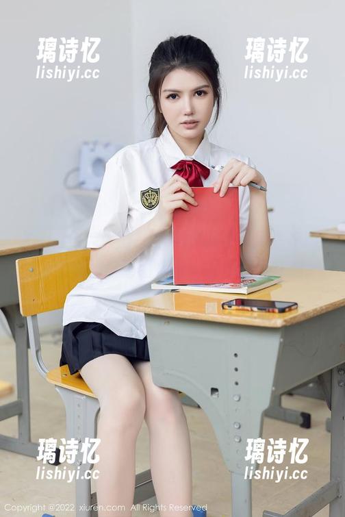Xiuren秀人网-周思乔Betty Xiuren秀人网 - 细节控必看,周思乔Betty的美脚高清图集足以让你胡思乱想。
