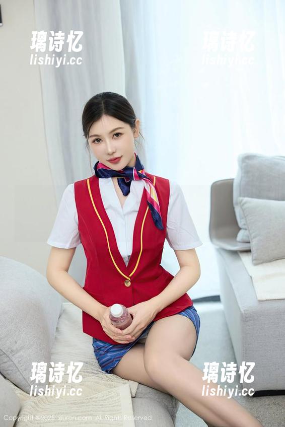 Xiuren秀人网-星子柒kiki Xiuren秀人网 - 依旧是星子柒kiki,依旧是美足,资源互通岂止于此!