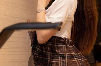 Xiuren秀人网 – 当瑞瑞ruirui变成女神，合集里都是想要醒目的壁纸嘛？