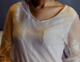 pans – 小倩的校服套图，最新一辑，肆意又不失纯真的味道。