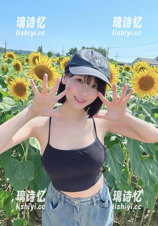 けん研 けん研的私拍美腿,谁能拒绝眼前这一截?