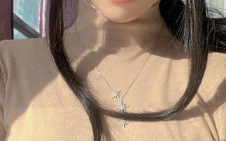 黑色，是一北亦北想表达的调调：谁说图册不能俏皮？