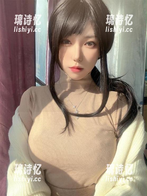 黑色，是一北亦北想表达的调调：谁说图册不能俏皮？