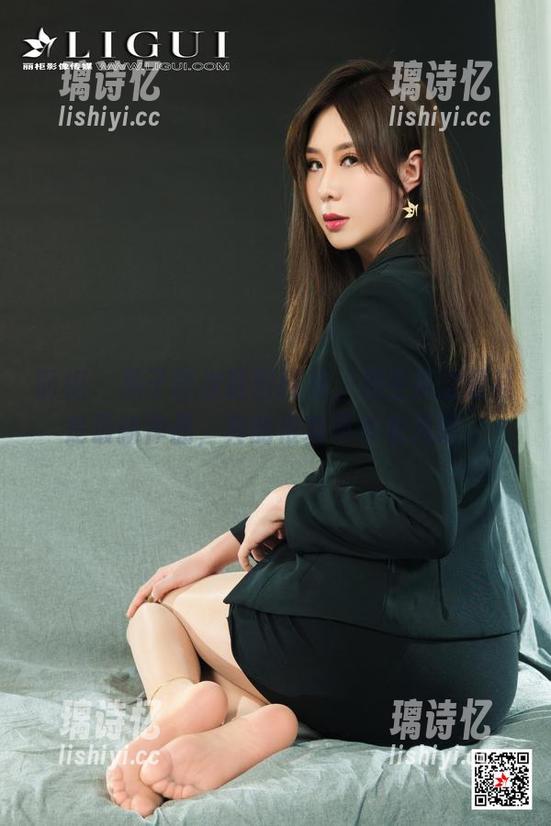 丽柜-兔子 丽柜 - 兔子再次狂野释放,双生花之丽莲是最新作品,真的很难不多看几眼。