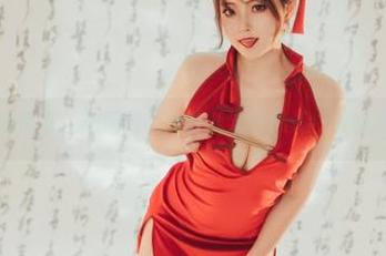 你夏夏的吊带，连原图都能让我流连忘返！快来下载啊！