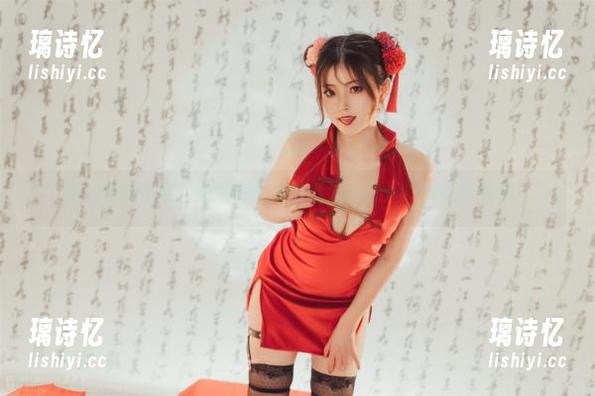 你夏夏 你夏夏的吊带,连原图都能让我流连忘返!快来下载啊!