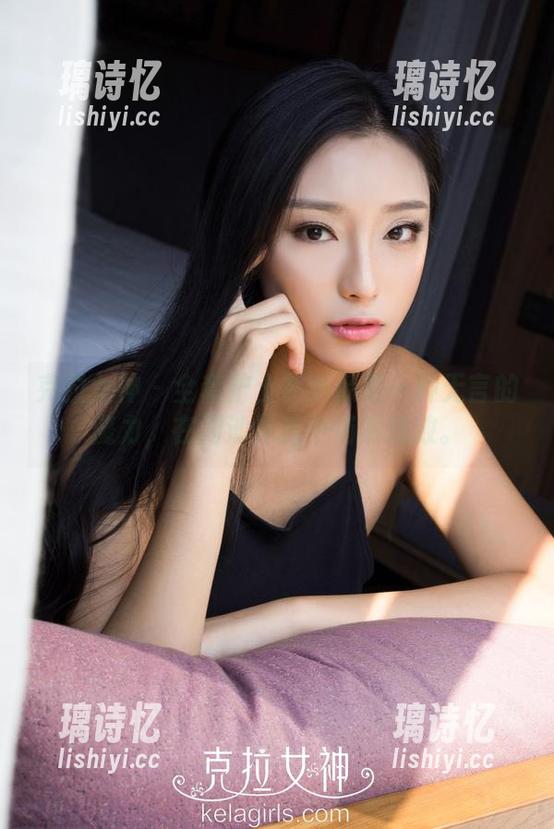 克拉女神-周迪 克拉女神 - 全套护士?更像是一种无言的魔力,在周迪作品中悄然释放。