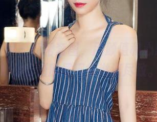 克拉女神 – 红裙套图，用颜值和心思将颖儿那份洒脱展现得淋漓尽致。