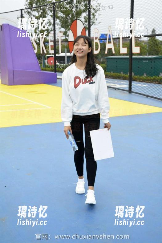 初夏女神-安妮 初夏女神 - 安妮,你的美图更新真能让梅雨季节这般惹眼?