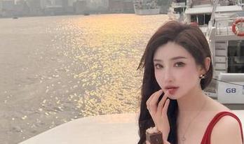 微密圈 – 原图：周妍希的“热辣奔放”——脸上写满了“今天我们只有色彩！”