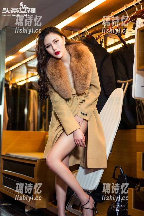 头条女神-周熙妍 头条女神 - 最新图库上线,周熙妍黑白状态与思维的较量中