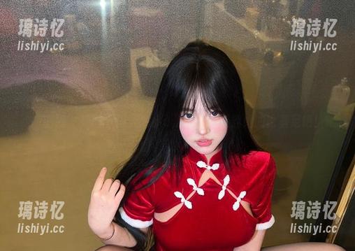 小u优优子 微密圈 - 期盼下雨天的小u优优子,下载她的比基尼吧!