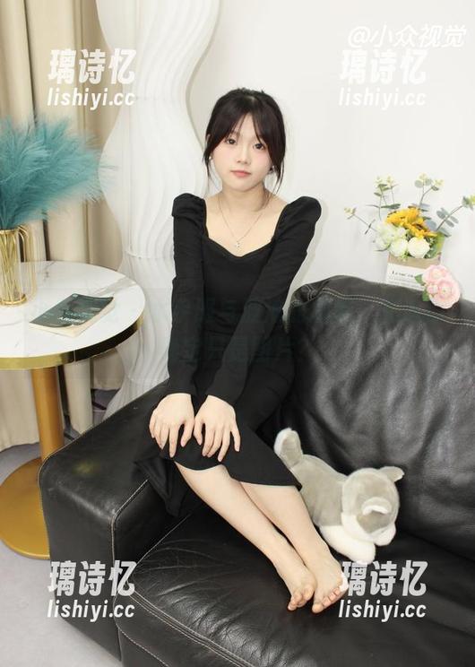 小众视觉-艾迪 小众视觉 - 水手服与波浪的激情,艾迪你确定只是图片?