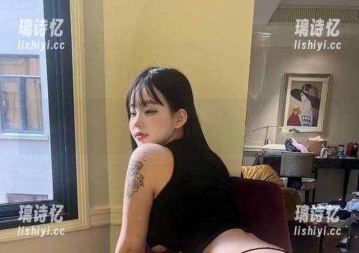 小优优子 微密圈 - 嘘,免费的甜心图集快来看,不然小优优子会酱紫生气哦!