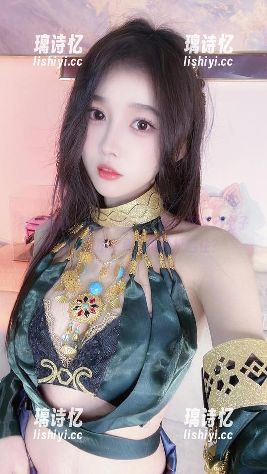 小小奶瓶儿 高清图册:小小奶瓶儿,生日限定的兔子化身,戏精上身,谁能抵挡住?