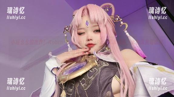 小瑶幺幺 小瑶幺幺的杰作!Robin–HonkaiStarRail有水精选,水的深度堪比我的感情深度,哈哈。