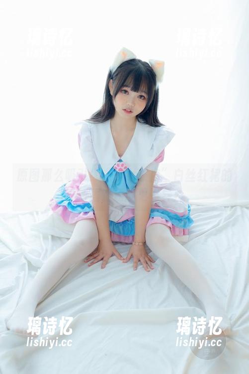 少女秩序 原图那么吸引!“少女秩序”白丝红裙的更新居然还能更诡异!