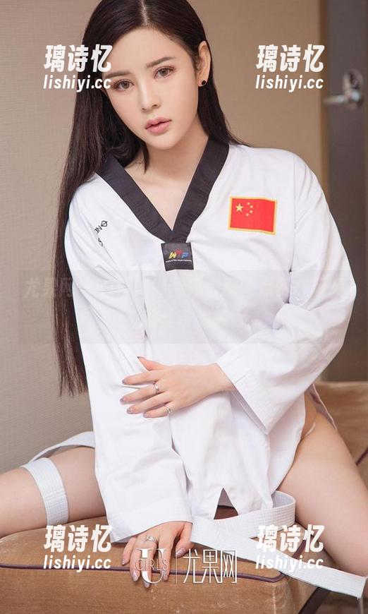 尤果网 - 心仪美脚画像，原图点赞成习惯，丢弃审美疲劳