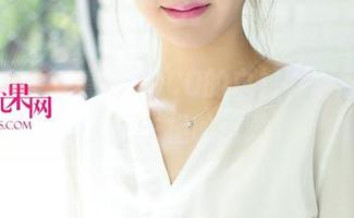 尤果网 – 观看毛COCO的白衬衫，忍不住想起衣柜的沉睡