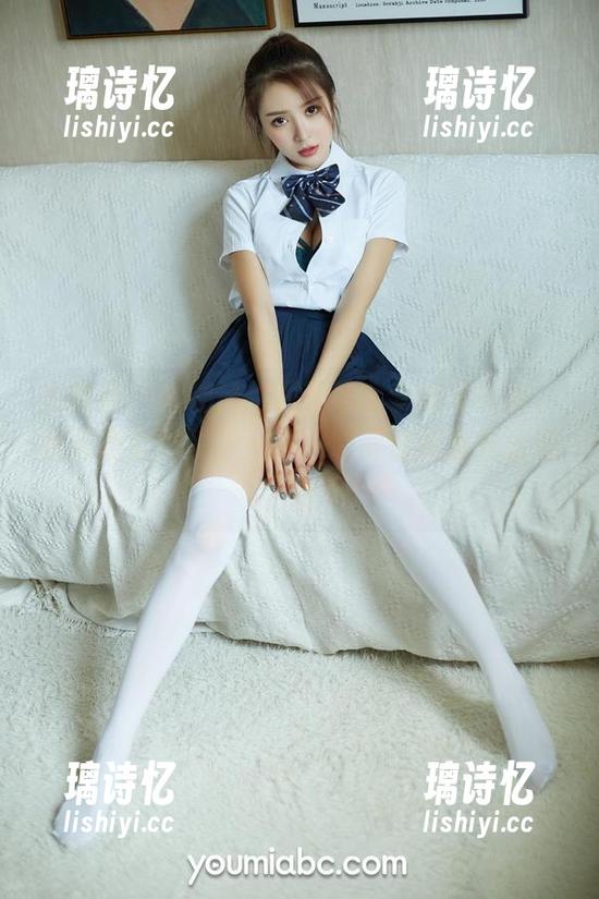 尤蜜荟 - 柚柚酱给我带来全套栀子花香，恍若夏季的梦，一呼一吸间都藏着几分妩媚
