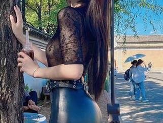微密圈 – 还以为就是阿朱啊在办白色派对，结果是她的纯白写真集