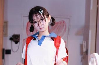 最新写真特辑：幼水铃衣的周末小逃亡，颠覆你的‘游’！