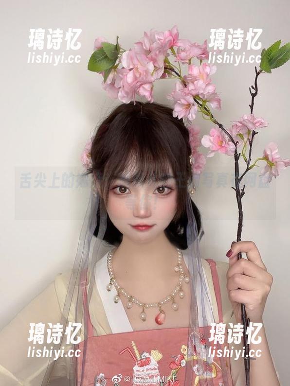 戚顾儿 舌尖上的嫦娥:戚顾儿的王者写真在网盘等你!