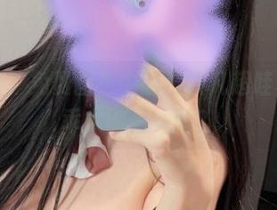微密圈 – 免费图包中的沈汝凡超哇塞，乖乖女的另一面？