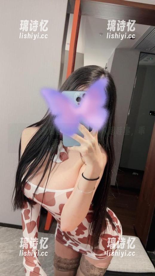 沈汝凡超哇塞 微密圈 - 免费图包中的沈汝凡超哇塞,乖乖女的另一面?