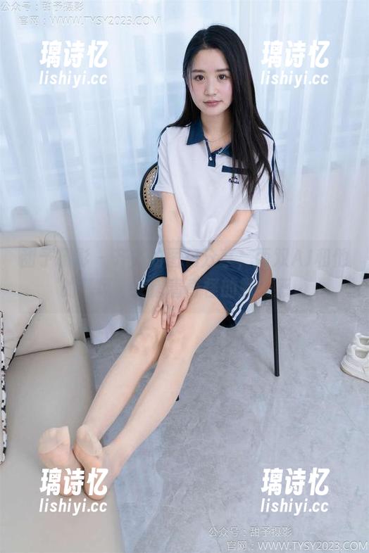 甜予摄影-齐齐 甜予摄影 - 齐齐的图包分享,两双AJ和他的气场,交错着奇怪的默契感。