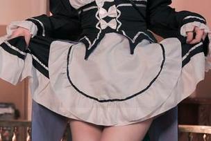 白莉爱吃巧克力的女友合集，看完后能不能借我一秒？