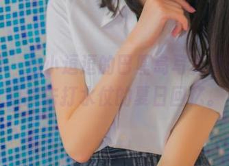 秀人网 – 是小逗逗的巴厘岛写真更新，呼唤我去打水仗的夏日回忆。